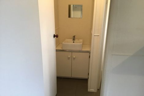 Photo of property in 2 Gorrie Road, Regent, Whangarei, 0112