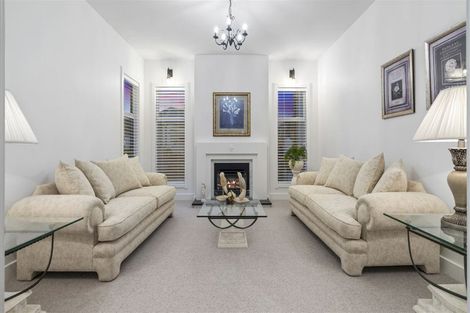 Photo of property in 5 Mollisia Lane, Papamoa Beach, Papamoa, 3118