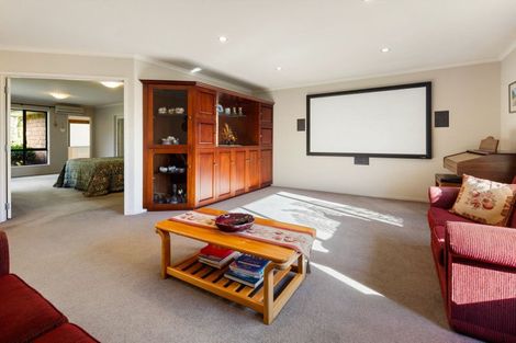 Photo of property in 20 San Clemento Way, Rototuna, Hamilton, 3210