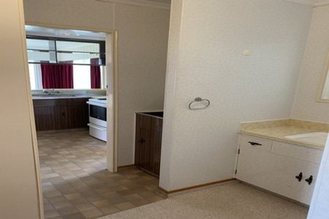 Photo of property in 2a Chartwell Drive, Eltham, 4322