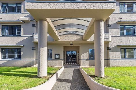 Photo of property in Westhaven Apartments, 11/127u Molesworth Street, Thorndon, Wellington, 6011