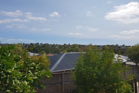 Photo of property in 9 Lex Avenue, Green Bay, Auckland, 0604