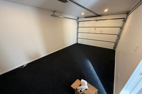 Photo of property in 57 Chatsworth Crescent, Pakuranga Heights, Auckland, 2010