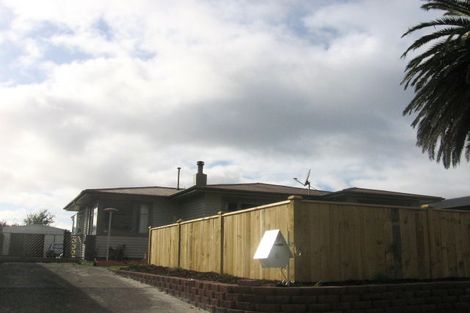 Photo of property in 6 Stephens Crescent, Highbury, Palmerston North, 4412