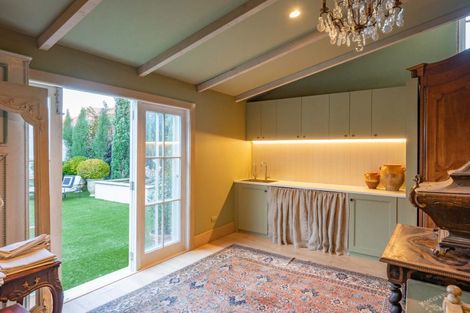 Photo of property in 102 Nile Street, Nelson, 7010