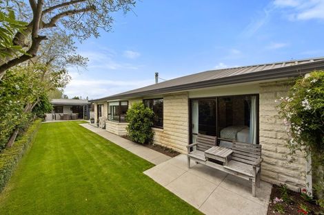 Photo of property in 4 Hegan Place, Rangiora, 7400