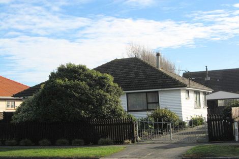 Photo of property in 82a Bridge Street, New Brighton, Christchurch, 8061