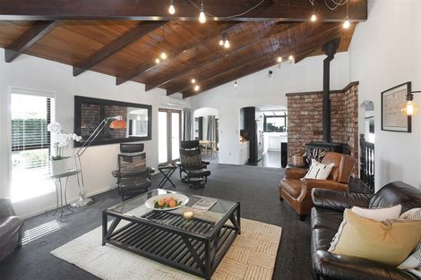 Photo of property in 48 Pentecost Road, Rangiora, 7400