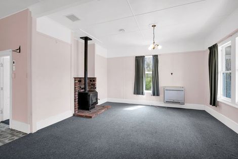 Photo of property in 111 Princes Street, Waikari, 7420