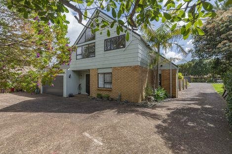 Photo of property in 1/7 Pegasus Place, Half Moon Bay, Auckland, 2012