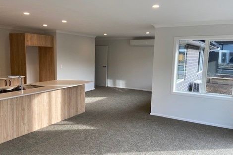 Photo of property in 24 Ruru Street, Waikanae, 5036