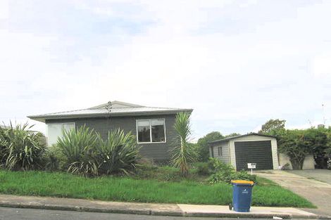 Photo of property in 2 Matama Road, Glen Eden, Auckland, 0602