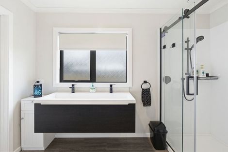 Photo of property in 11a Maxwells Line, Awapuni, Palmerston North, 4412