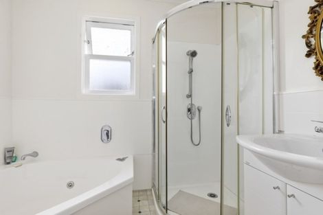 Photo of property in 22 Richard Grove, Stokes Valley, Lower Hutt, 5019
