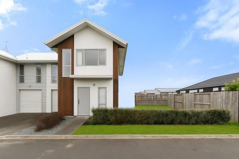 Photo of property in 2/25 Hapori Avenue, Baverstock, Hamilton, 3289