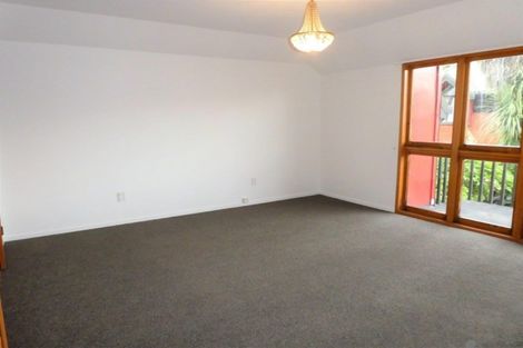 Photo of property in 27 Darvel Street, Riccarton, Christchurch, 8011