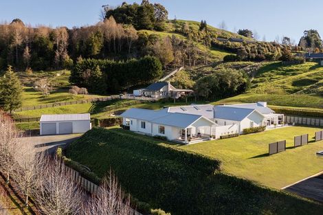 Photo of property in 2/21 Highland Drive, Acacia Bay, Taupo, 3385