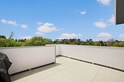 Photo of property in 3 Spargo Road, Massey, Auckland, 0614
