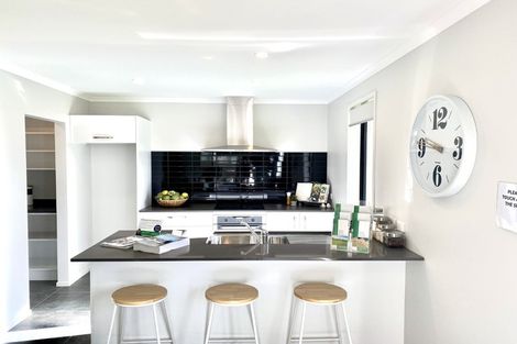 Photo of property in 22 Peter Bourne Drive, Pokeno, 2402
