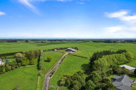 Photo of property in 33 Oram Drive, Turitea, Palmerston North, 4472