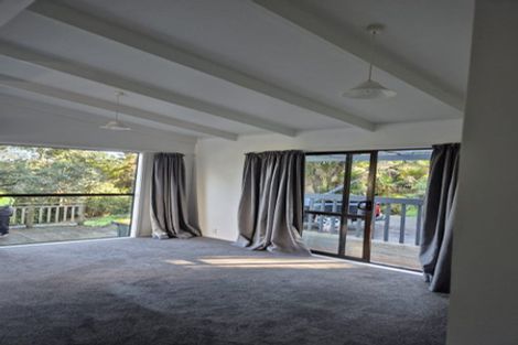 Photo of property in 171 Motutara Road, Muriwai, Waimauku, 0881