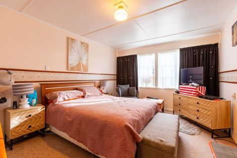 Photo of property in 15 Haswell Street, Eketahuna, 4900