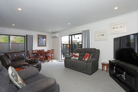 Photo of property in 1 William Street, Marton, 4710