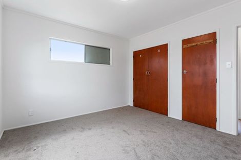 Photo of property in 32 Idlewild Avenue, Mangere, Auckland, 2022