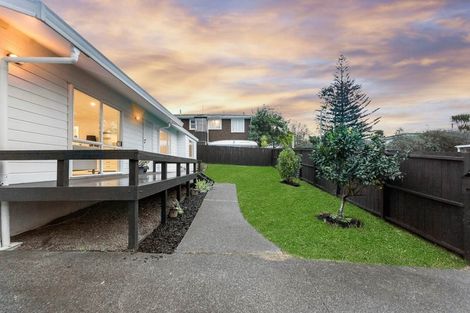 Photo of property in 39 Glynnbrooke Street, Te Atatu South, Auckland, 0610
