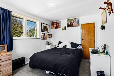Photo of property in 3 Endeavour Street, Marfell, New Plymouth, 4310