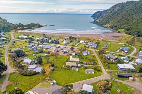 Photo of property in 10 Bolton Place, Hicks Bay, Tikitiki, 4087