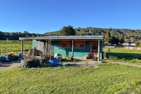 Photo of property in 1-3 Main Street, Reefton, 7830