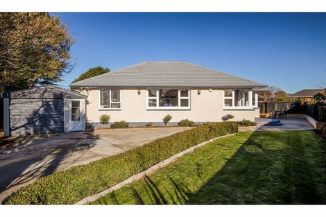 Photo of property in 37 Bentley Street, Russley, Christchurch, 8042