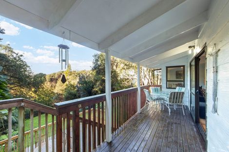 Photo of property in 704 South Titirangi Road, Titirangi, Auckland, 0604