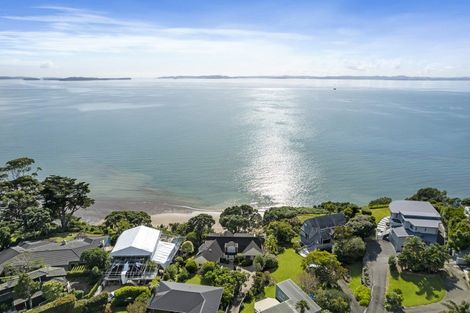 Photo of property in 155 Mellons Bay Road, Mellons Bay, Auckland, 2014