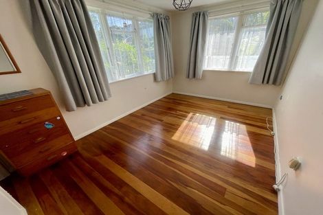 Photo of property in 27 Dimock Street, Titahi Bay, Porirua, 5022