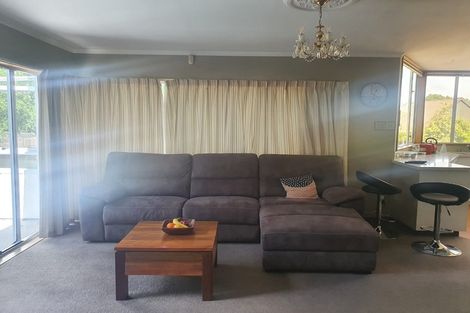 Photo of property in 4 Inglewood Place, Avonhead, Christchurch, 8042