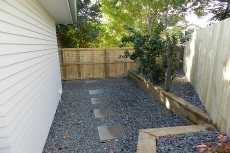 Photo of property in 67 Priestley Drive, Bucklands Beach, Auckland, 2014