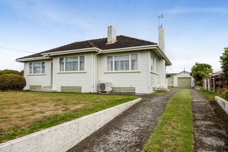 Photo of property in 23 Caledonia Street, Hawera, 4610
