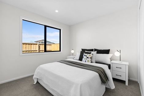 Photo of property in 21 Coach Way, Rolleston, 7614