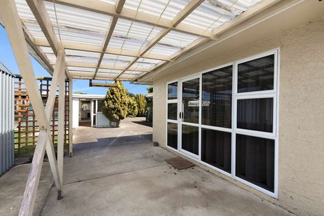 Photo of property in 38 Manuka Street, Castlecliff, Whanganui, 4501