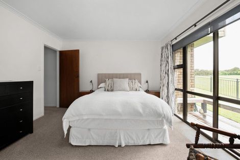 Photo of property in 126 Totara Drive, Pukete, Hamilton, 3200