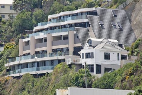 Photo of property in Shelley Bay Terraces, 9/61 Maupuia Road, Maupuia, Wellington, 6022