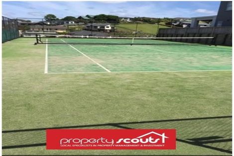 Photo of property in 8 Karauria Lane, Orewa, 0931