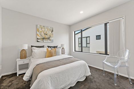 Photo of property in 24b Poinsettia Place, Henderson, Auckland, 0610