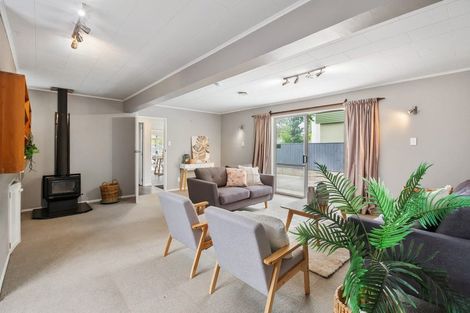 Photo of property in 70 Glen Road, Raumati South, Paraparaumu, 5032