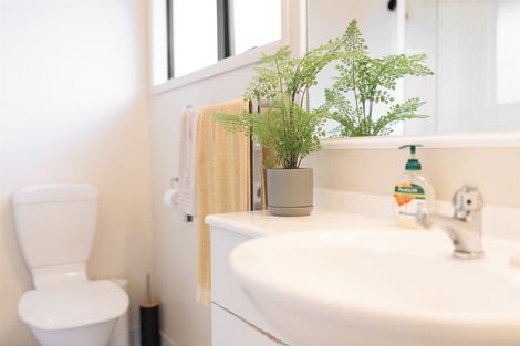 Photo of property in 15 Birchwood Close, Prebbleton, 7604