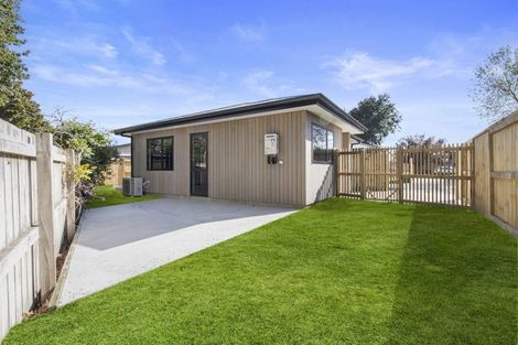 Photo of property in 59u2 Oakfield Crescent, Pukete, Hamilton, 3200
