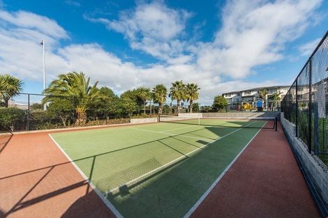Photo of property in 1/30 Opito Way, East Tamaki, Auckland, 2013