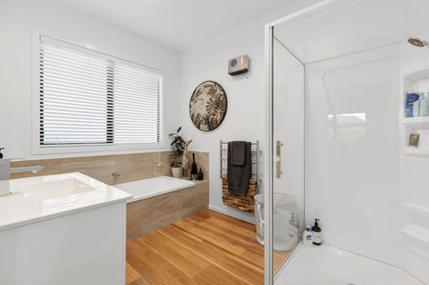 Photo of property in 47 Minaret Ridge, Wanaka, 9305